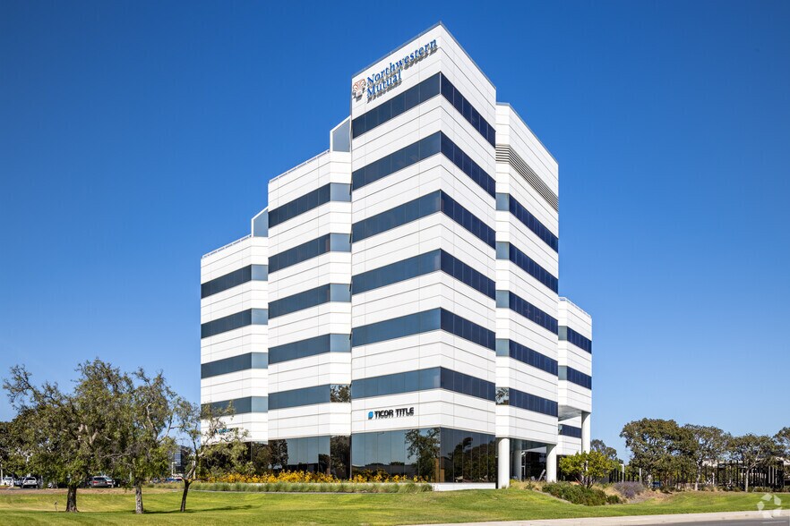 More Photos Of 1500 Quail St, Newport Beach Office For Lease