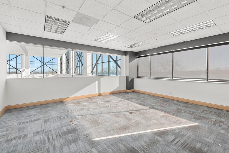 More Photos Of 200 Applied Pky, Monee Office For Lease