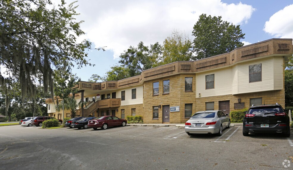 More Photos Of 4010 W Newberry Rd, Gainesville Office For Sale