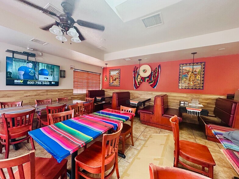 More Photos Of 32123 Cathedral Canyon Dr, Cathedral City Restaurant For Sale