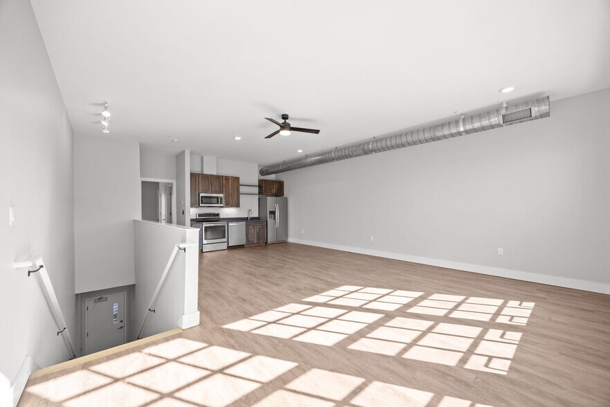 More Photos Of 315 Haywood Rd, Asheville Storefront Retail Residential For Sale