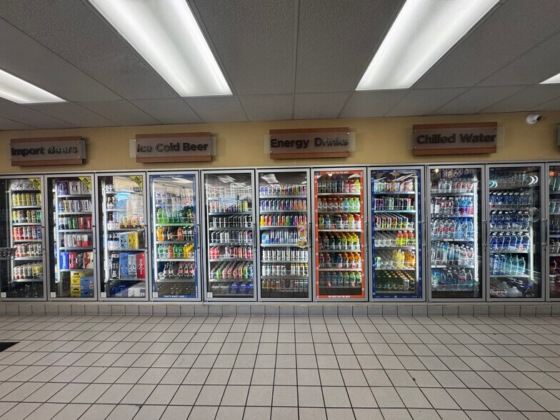More Photos Of 24551 Lyons Ave, Newhall Service Station For Sale