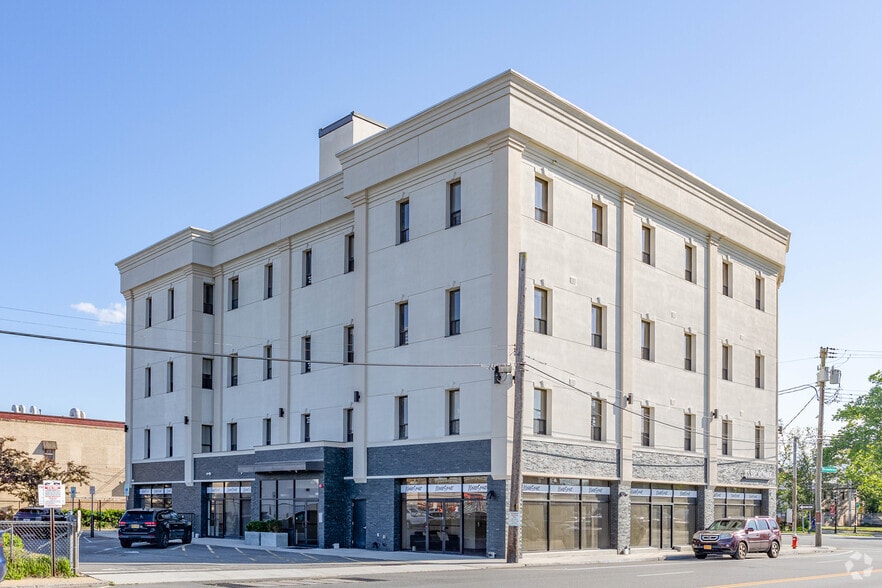 More Photos Of 35 N Broadway, Hicksville Multifamily For Sale