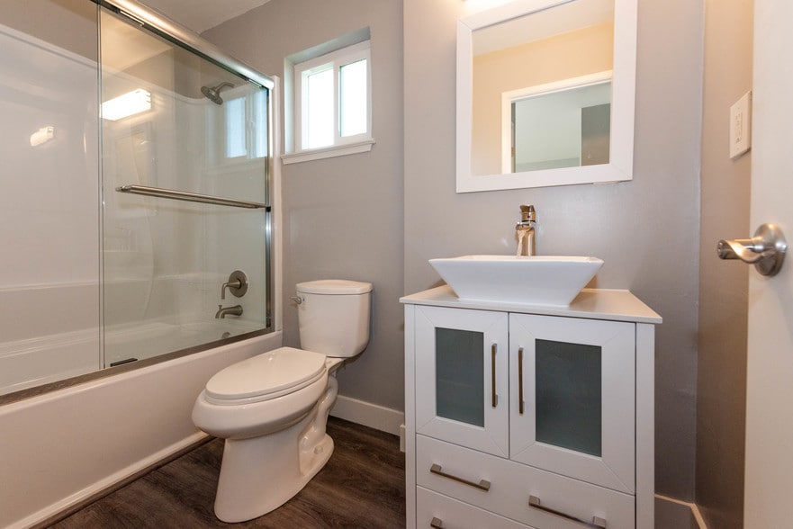 More Photos Of 52 Cleveland Ave, San Jose Apartments For Sale