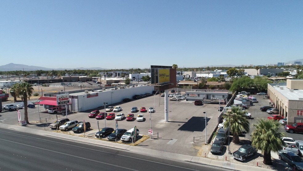 More Photos Of 3240 Fremont St, Las Vegas Auto Dealership For Sale