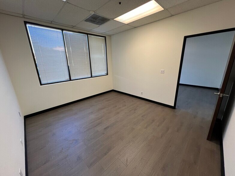More Photos Of 46560 Fremont Blvd, Fremont Warehouse For Sale