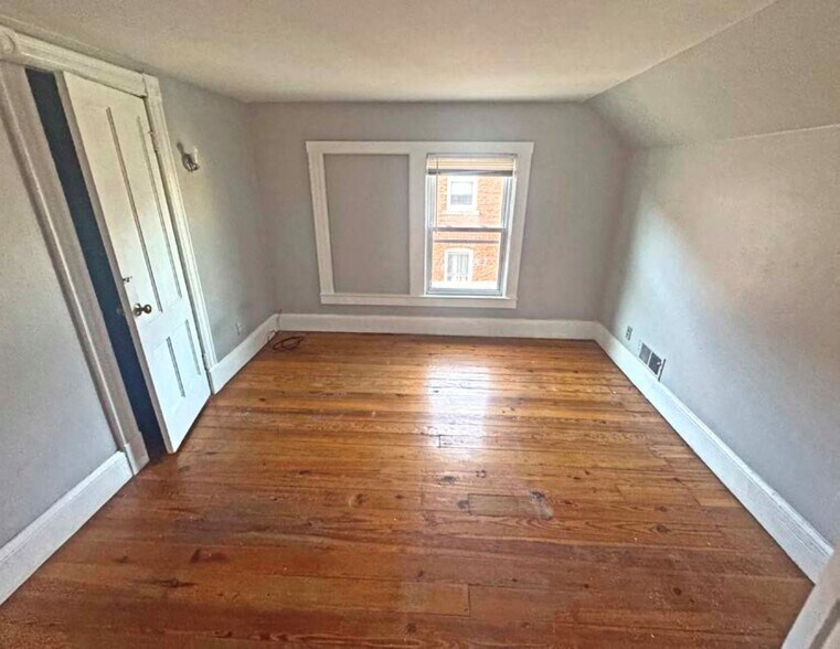 More Photos Of , Hartford Multifamily For Sale