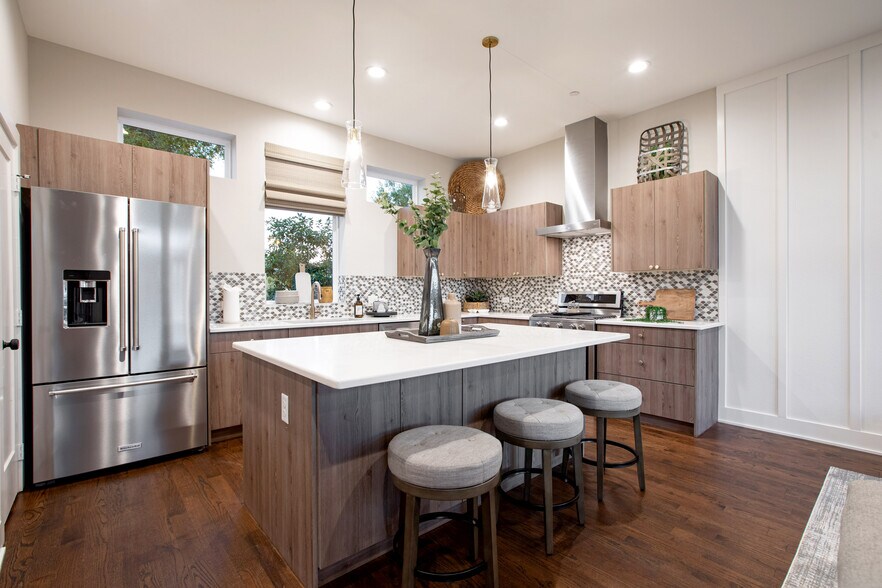 More Photos Of 4514 Cabell Dr, Dallas Apartments For Sale