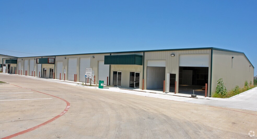 More Photos Of 1121 Sturgeon Ct, Arlington Unknown For Lease