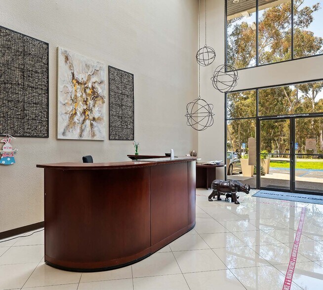More Photos Of 9745-9747 Businesspark Ave, San Diego Research And Development For Lease