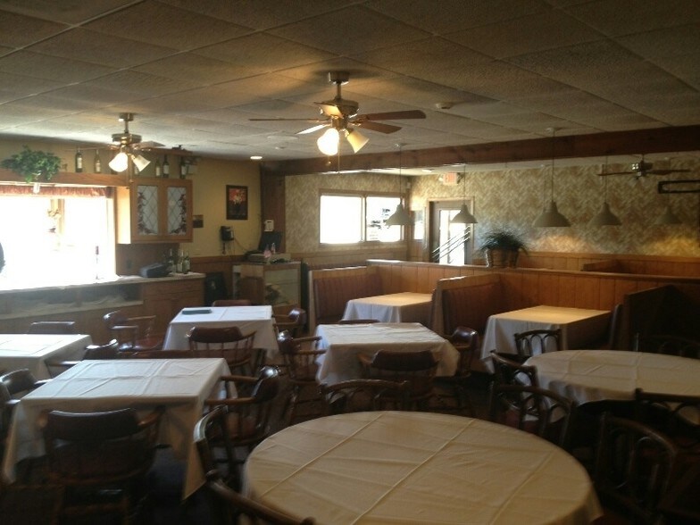 More Photos Of 11419 S Grant Hwy, Marengo Restaurant For Sale