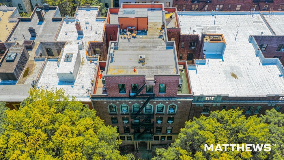 More Photos Of 372 Saint Johns Pl, Brooklyn Apartments For Sale