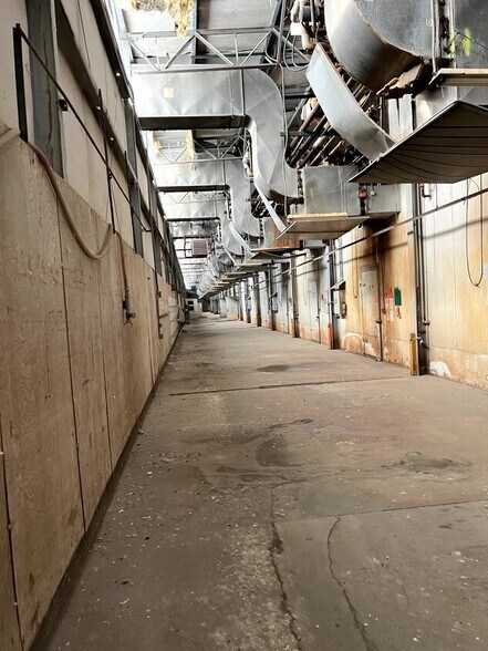 More Photos Of 1000 Washington St E, Vale Warehouse For Sale