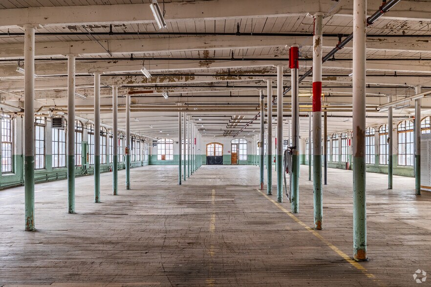 More Photos Of 90 South Street, West Warren Manufacturing For Sale