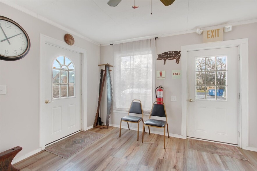 More Photos Of 276 Kingsdale Rd, Littlestown Auto Repair For Sale