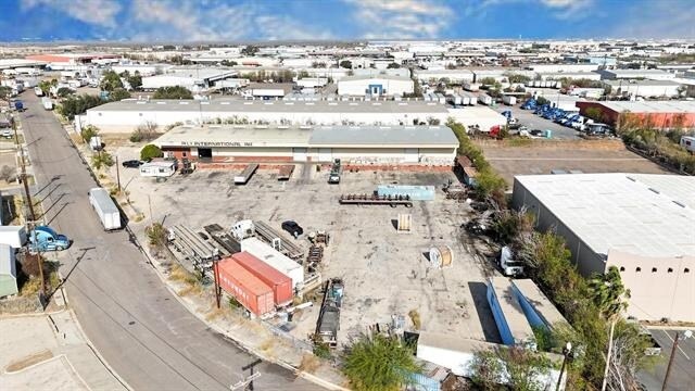 Primary Photo Of 609 Enterprise St, Laredo Industrial For Sale
