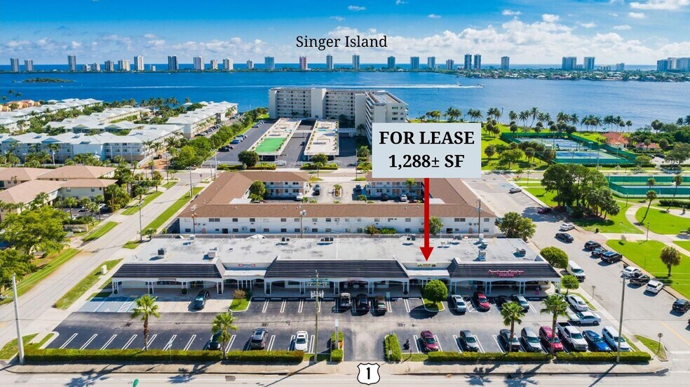 More Photos Of 811 N Federal Hwy, Lake Park General Retail For Lease