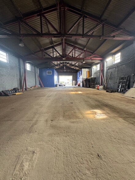More Photos Of 349 Union Ave, Westbury Warehouse For Sale