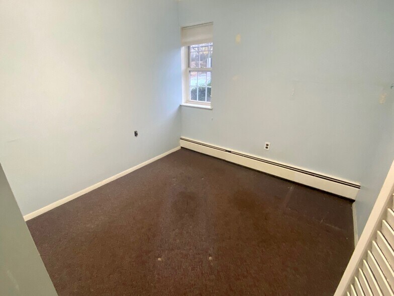 More Photos Of 803-809 W Boston Post Rd, Mamaroneck Apartments For Sale