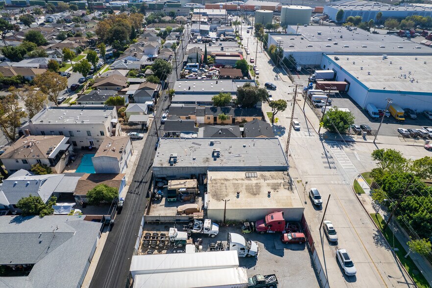 More Photos Of 1412 S Gerhart Ave, Commerce Warehouse For Sale