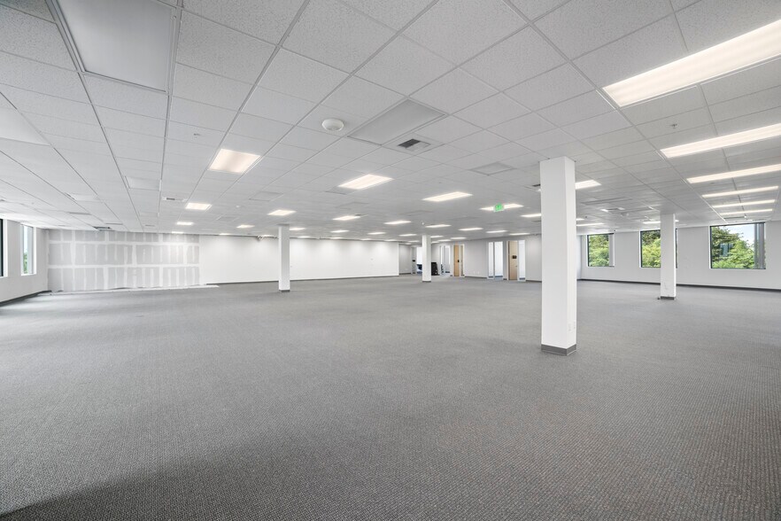 More Photos Of 8 Hughes, Irvine Office For Lease