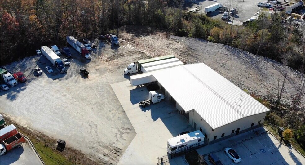 More Photos Of 150 Hiram Industrial Rd, Hiram Warehouse For Sale