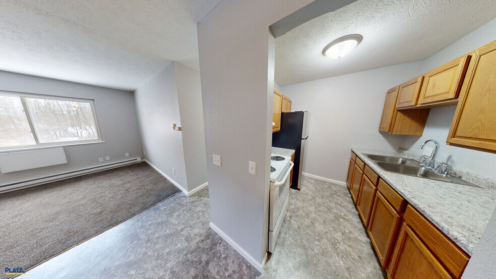 More Photos Of 1000 Liberty Blvd, Cortland Apartments For Sale