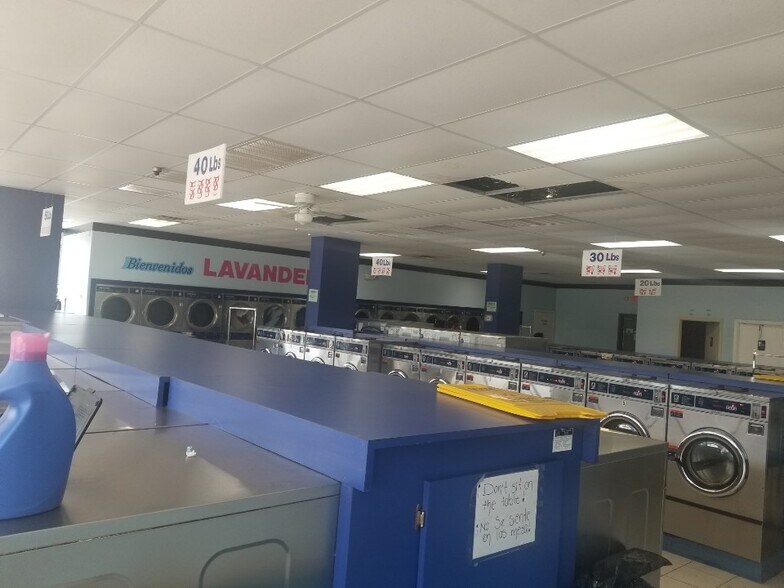 More Photos Of 5175 Little York Rd, Houston Service Station For Sale