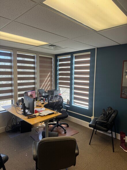 More Photos Of 695 Pierce St, Erie Office For Sale