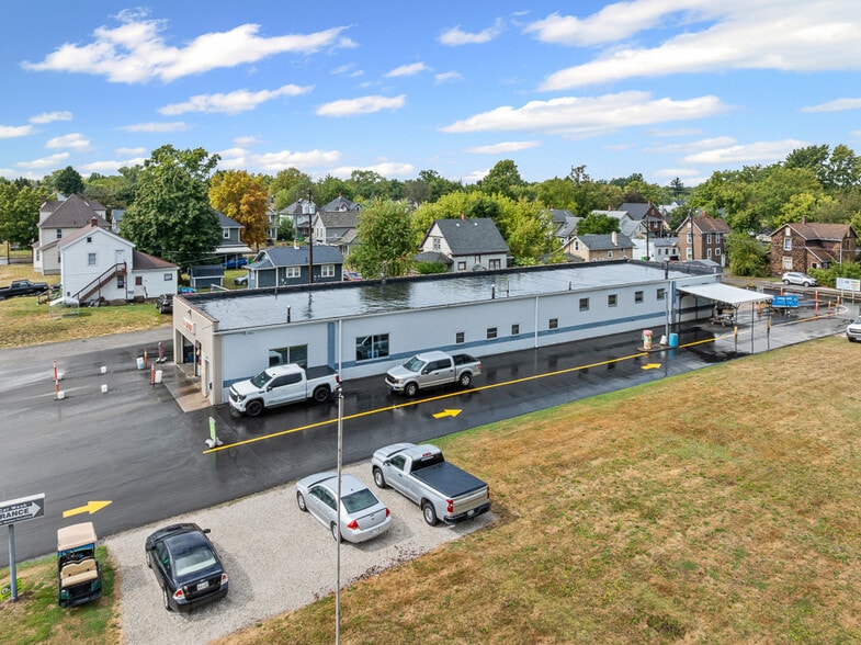 More Photos Of 44 E Harrison St, Alliance Carwash For Sale
