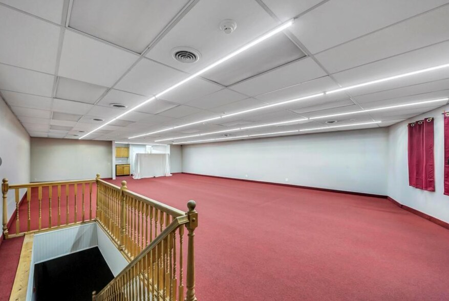 More Photos Of 600 Hicksville Rd, Bethpage Medical For Sale