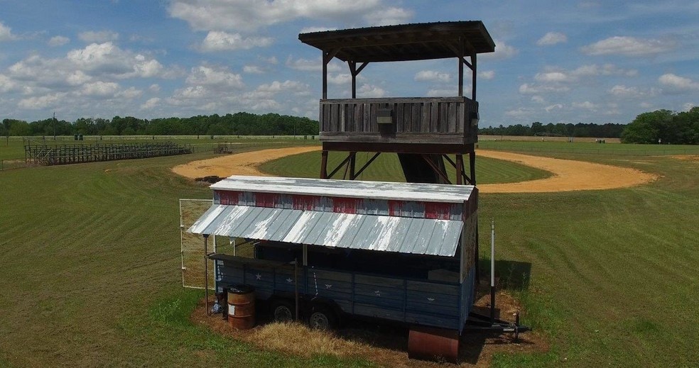 More Photos Of 775 Bembry Ave, Unadilla Theater Concert Hall For Sale