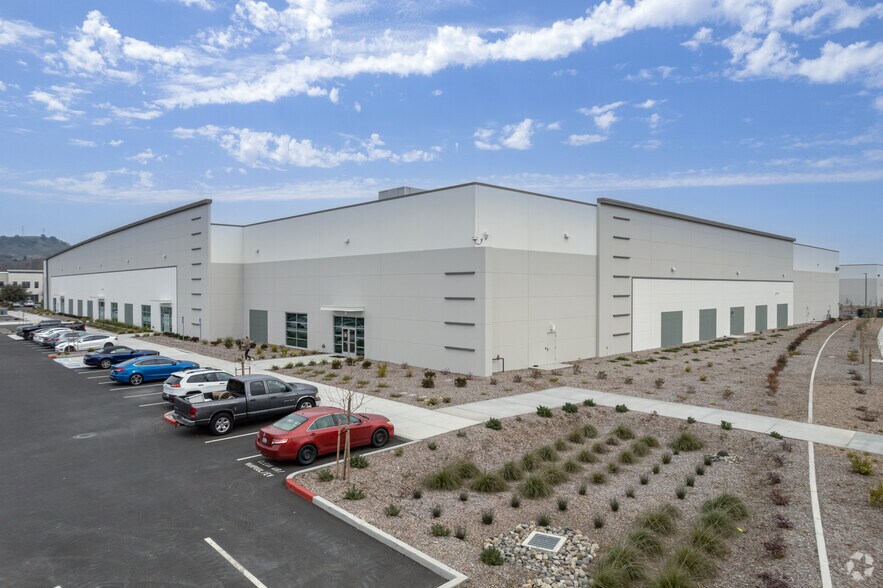 More Photos Of 4750 Business Center Dr, Fairfield Warehouse For Lease