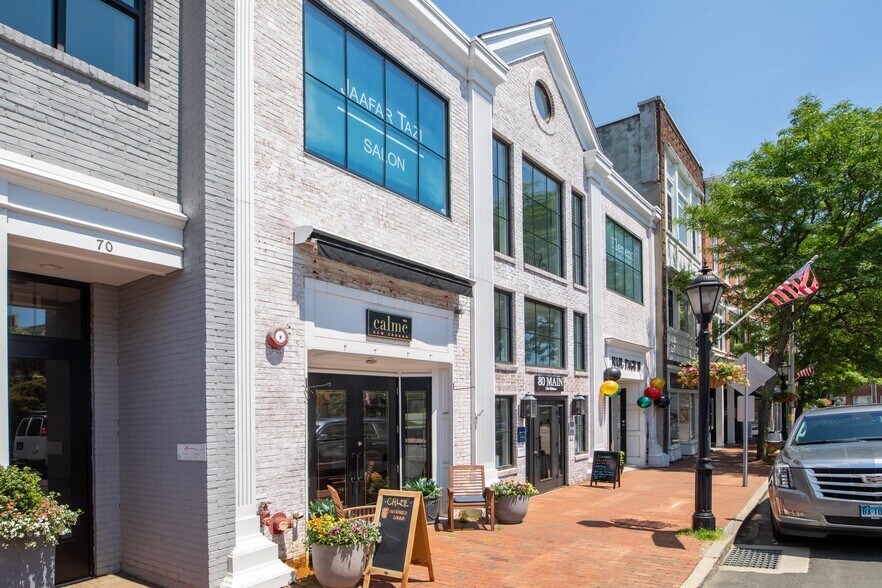 More Photos Of 80 Main St, New Canaan Storefront For Lease
