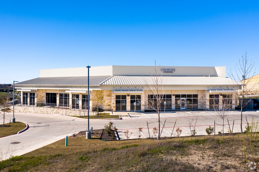 More Photos Of 3100 Ranch Road 620, Lakeway Storefront For Lease