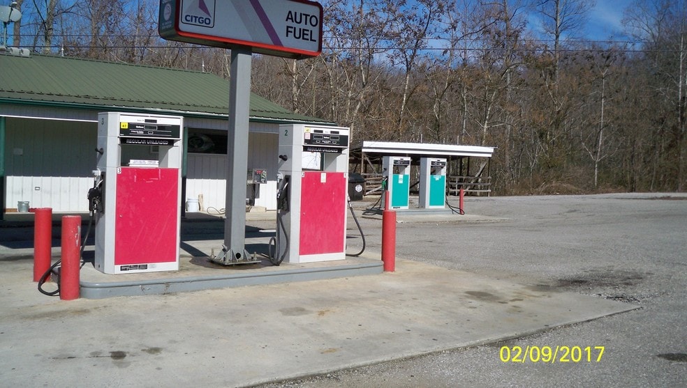 More Photos Of 11855 Nashville Hwy, Baxter Convenience Store For Sale