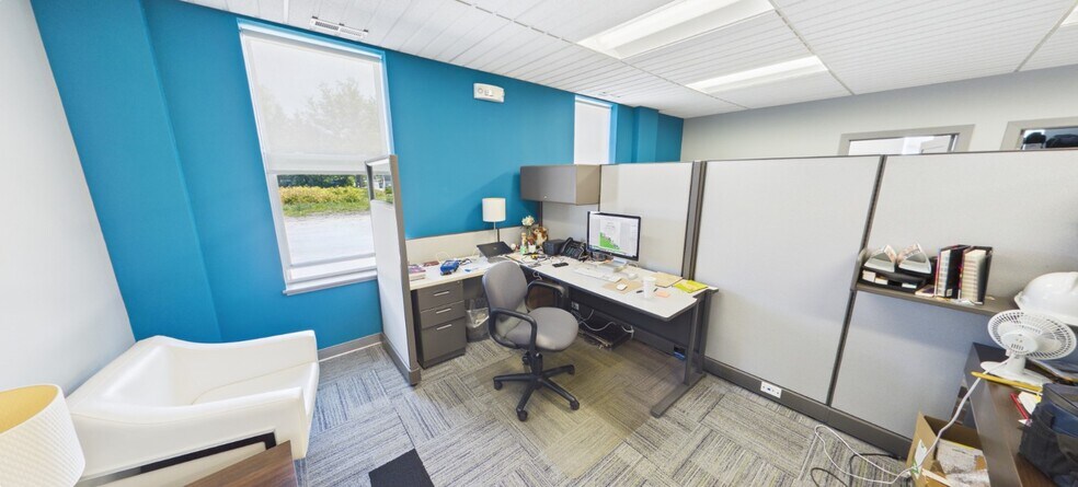 More Photos Of 34 N Bennett St, Geneva Office For Lease