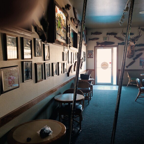More Photos Of Abe's Motel And Fly Shop, Navajo Dam Hotel For Sale