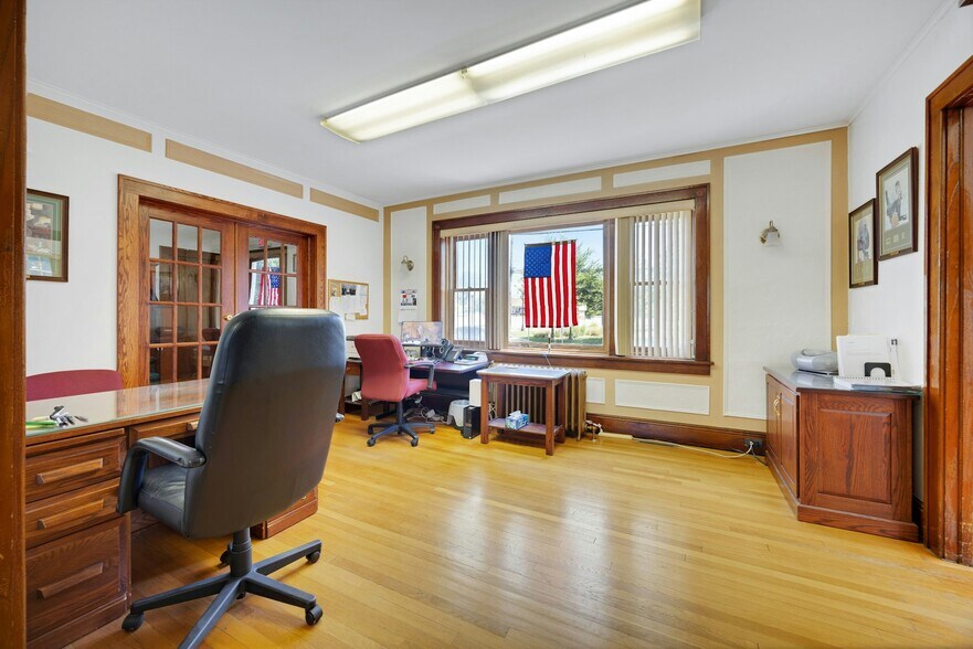 More Photos Of 225 Liberty St, Little Ferry Office For Sale