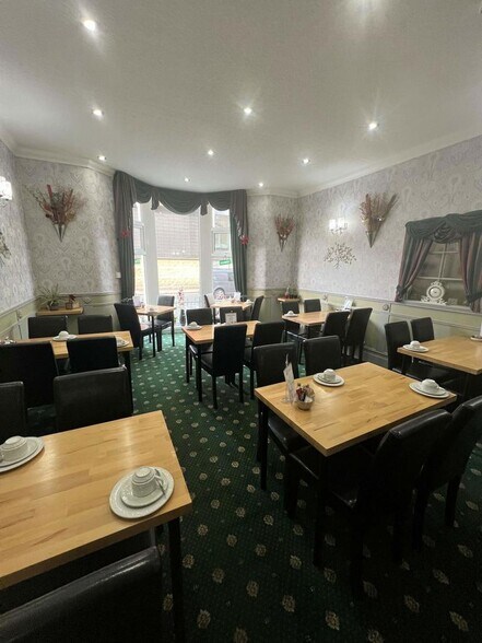More Photos Of 29-31 Albert Rd, Blackpool Hotel For Sale