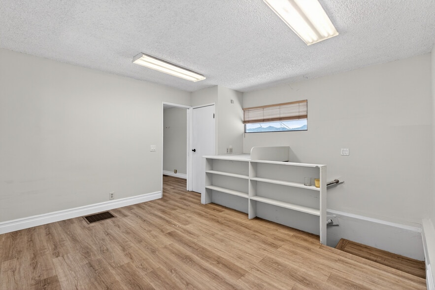 More Photos Of 6617 San Fernando Rd, Glendale Warehouse For Sale