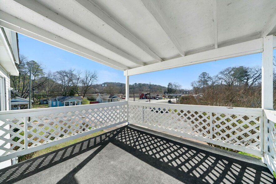 More Photos Of 9 Rome Rd SW, Cave Spring Funeral Home For Sale