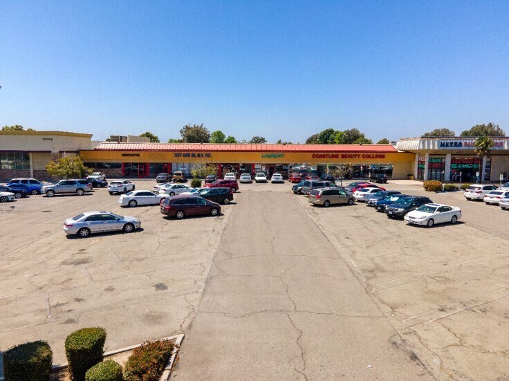 More Photos Of 16151 Harbor Blvd, Fountain Valley General Retail For Lease