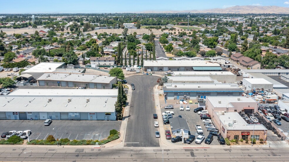 More Photos Of 1095 Cole Ave, Clovis Manufacturing For Lease