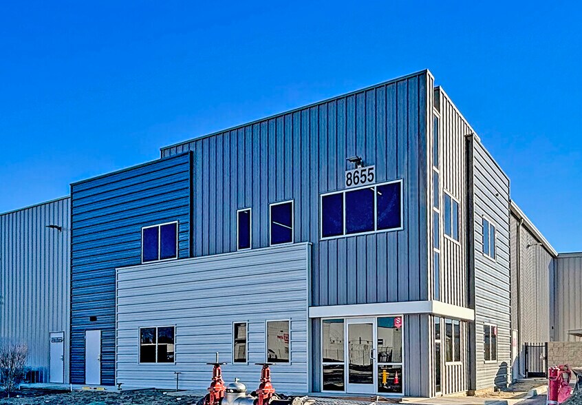 Primary Photo Of 8655 Beech Ave, Fontana Warehouse For Lease