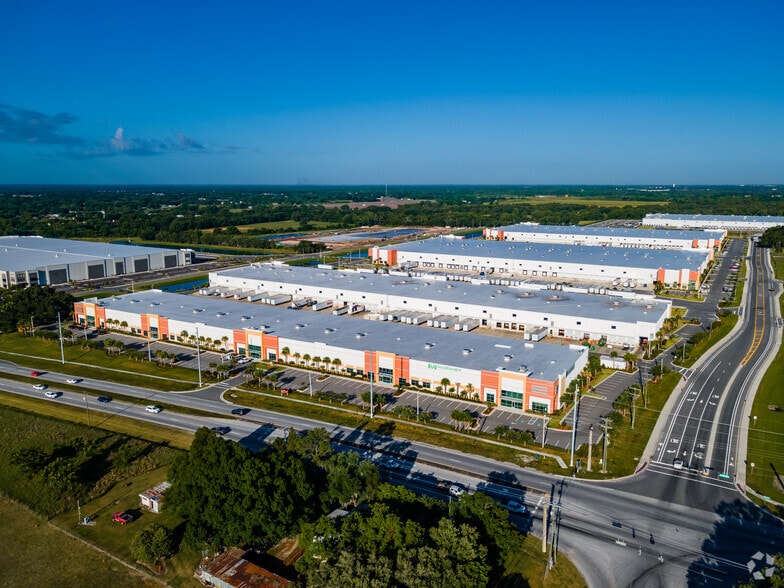 More Photos Of 3502 Fancy Farms Rd, Plant City Unknown For Lease