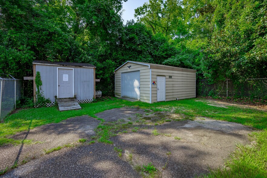 More Photos Of 211 Kershaw St, Cheraw Medical For Sale