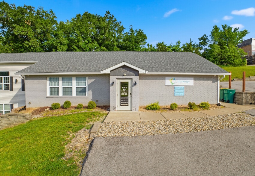More Photos Of 3601 Commerce Dr, Arnold Office For Sale