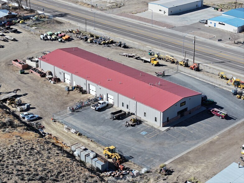 More Photos Of 1520 Elk St, Rock Springs General Retail For Sale