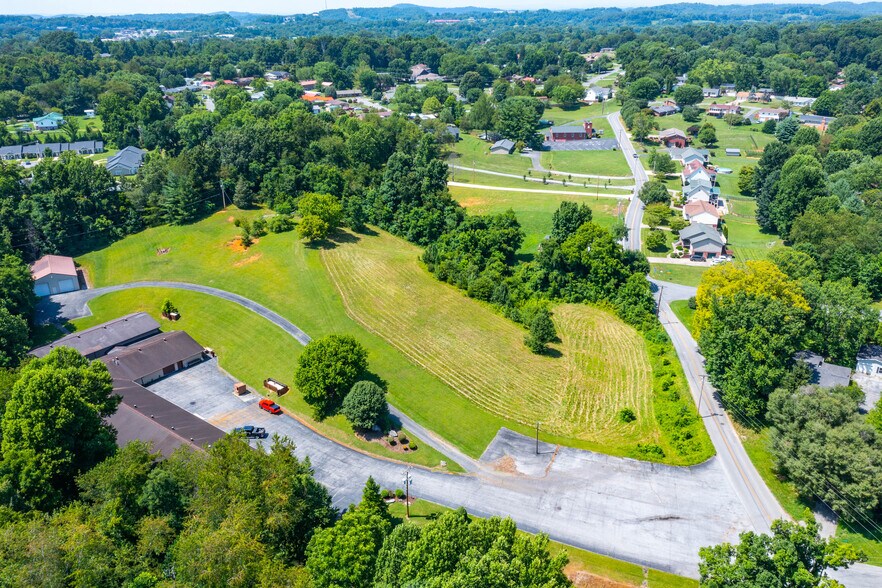 More Photos Of 2514 Old Lewis Rd, Johnson City Warehouse For Lease